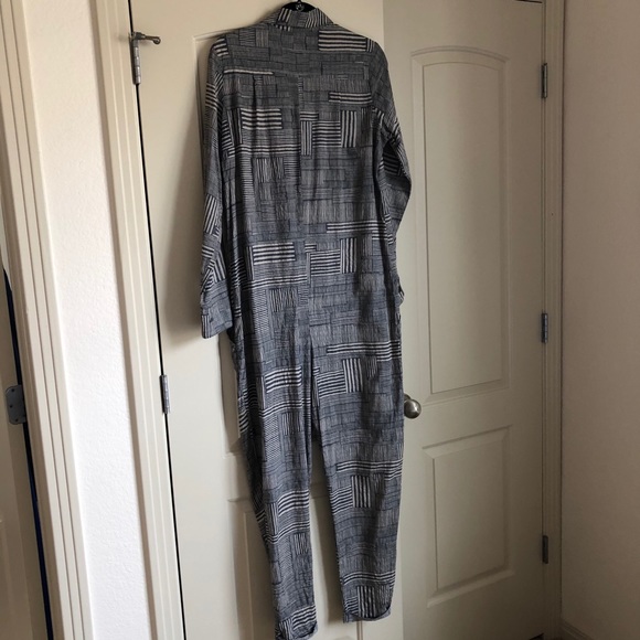 Tysa long sleeve jumpsuit - Picture 10 of 11